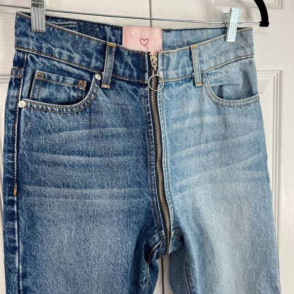 REVICE Yin Yang Crops Jeans in Tokyo Wash 25 - Picture 7 of 10